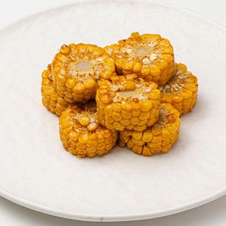 Кукуруза початок