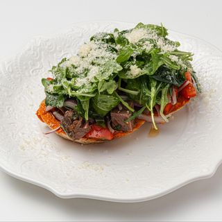 Брускетта с брискетом