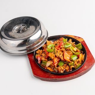 Жаровня с курицей