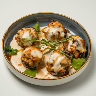 Фаршированные шампиньоны