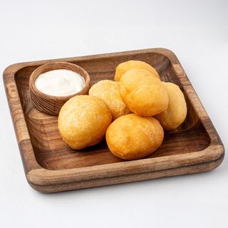 Баурсаки с каймаком