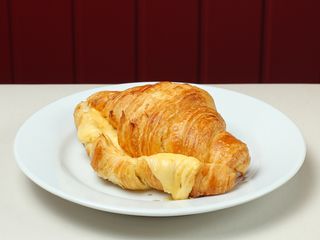 Круассан с сыром