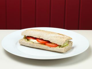 Багет с моцареллой