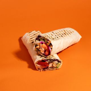 Шаверма в лаваше ассорти (400г)