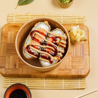 Суши бургер с семгой