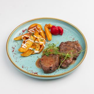 Медальоны с картофельными дольками 