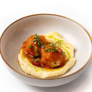 Фрикадельки с пюре