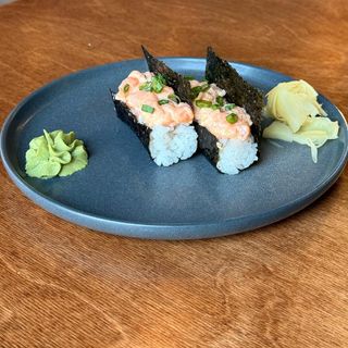 Гинтама с лосось (2шт)