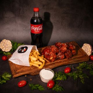 ФУТБОЛЬНОЕ КОМБО 2 С COCA-COLA