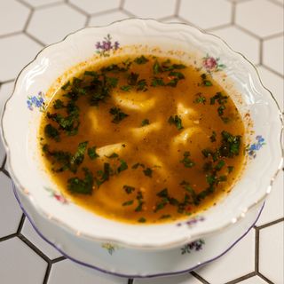 Суп с хинкалями