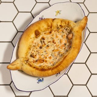 Мини-хачапури с семгой