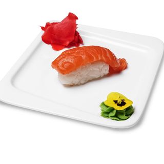 Суши лосось