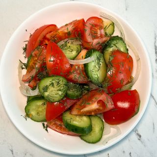 Свежий салат