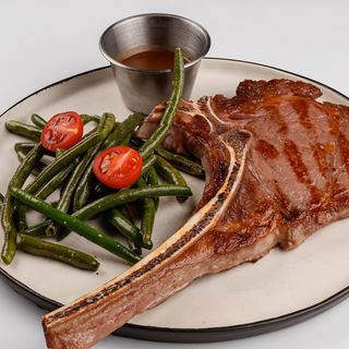 Антрекот на кости