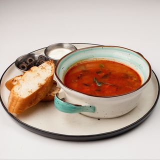 Солянка классическая