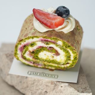 Фисташковый рулет