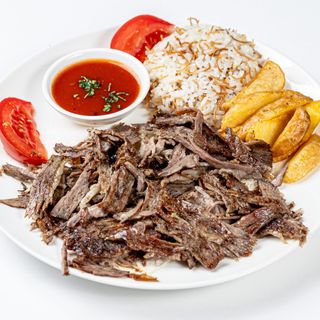 Донер на тарелке по-турецки