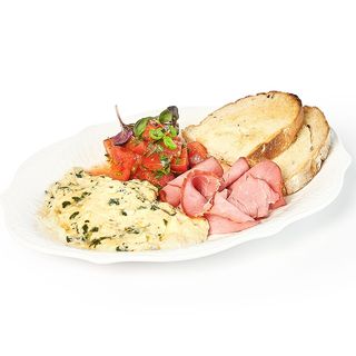 Скрэмбл со шпинатом