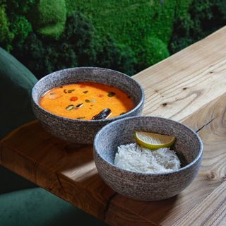 Том Ям с морепродуктами