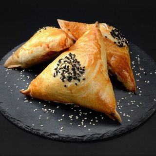 Самса с мясом