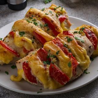 Куриная грудка с сыром (200 г)