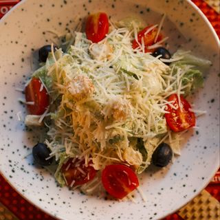 Салат цезарь (200гр)