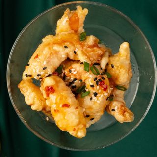 Креветки динамит в соусе сладкий чили