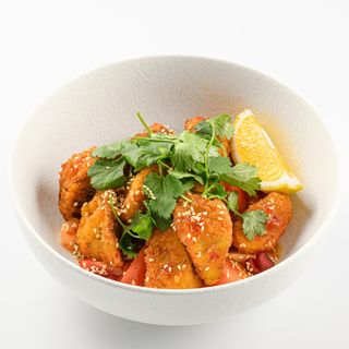 Салат с хрустящими баклажанами