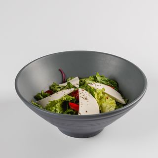 Греческий салат под цитрусовой заправкой