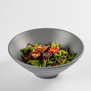 Салат с хрустящими баклажанами