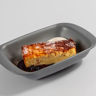  Творожная запеканка с ягодным компоте