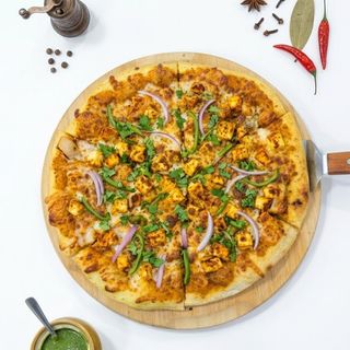 Paneer Tikka Pizza