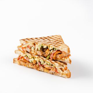 Сэндвич с курицей (180г)
