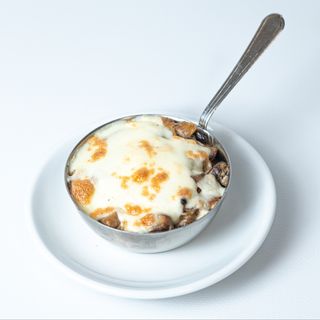 Жульен с курицей и грибами