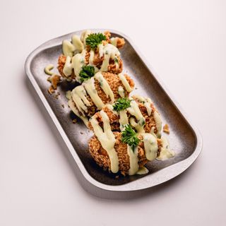 Крылышки с острым майонезом