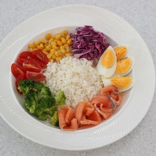 Боул с семгой