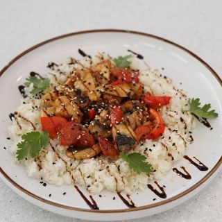 Курица по Азиатски с рисом