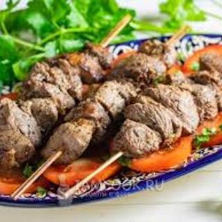 Шашлык по-метрам из баранины