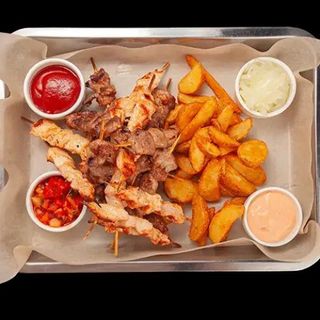 Трей шашлычков