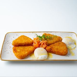 Хашбраун с яйцом пашот