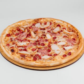 Пицца Мясная 32 см (750г)