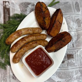 Сосиски на мангале+кортофельные дольки