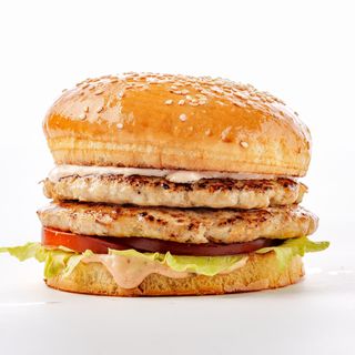 Бургер куриный с двойной котлетой (400г)