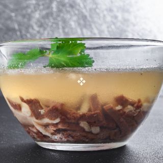 Студень из говядины с курицей