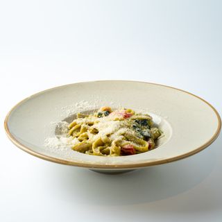 Паста Том ям