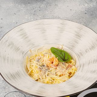 Фетучини с креветкой (350 г)