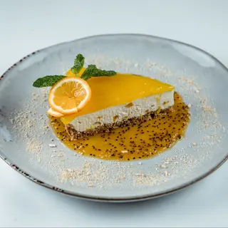 Чизкейк с манго и лимонным желе (200г)