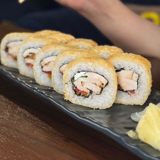 Жаренный ролл "Цезарь" -5 шт