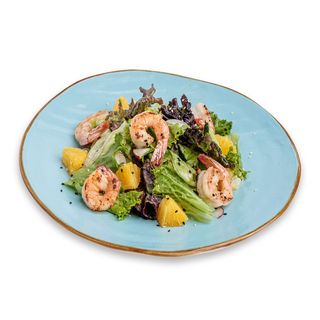 Салат с тигровыми креветками и апельсинами