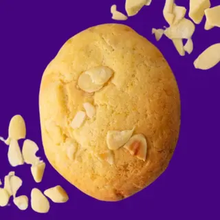 Chunky - Белый шоколад и миндальные слайсы